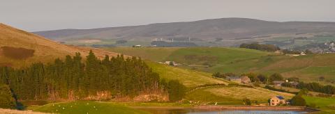 Golden Reservoir view © Keith Pepper