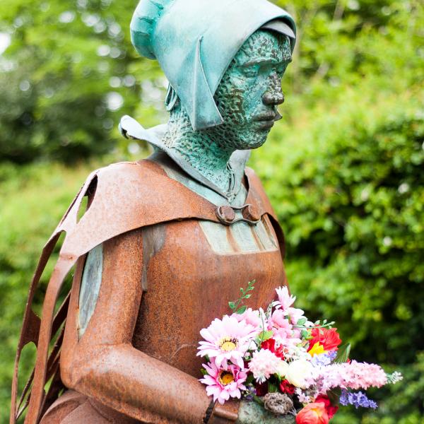 image of a sculpture